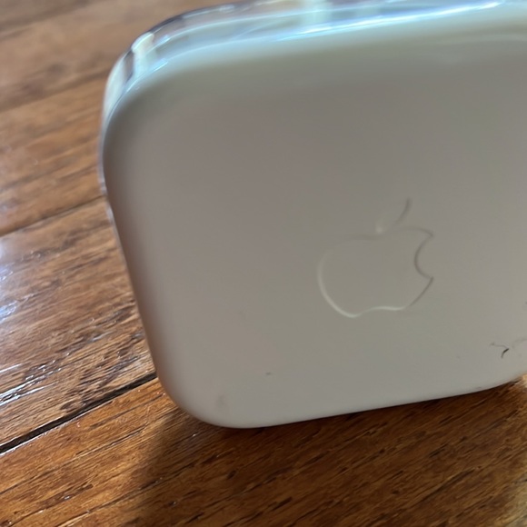 APPLE wired headphones! NWT! - Picture 3 of 4